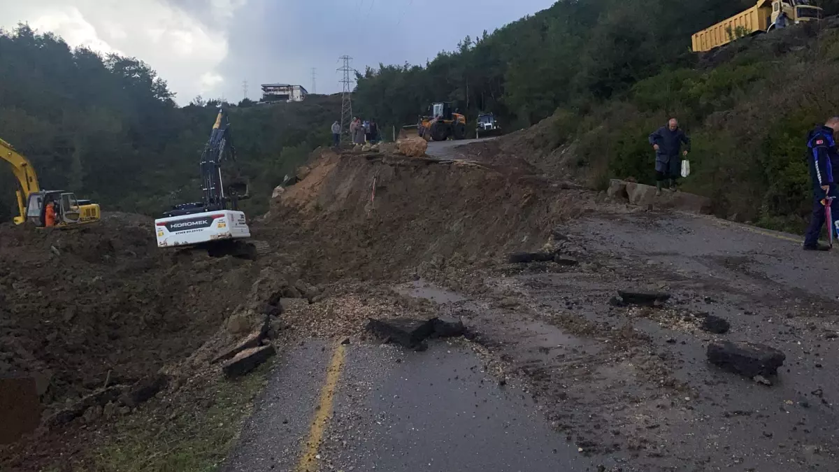 Дорога Чиралы обрушилась